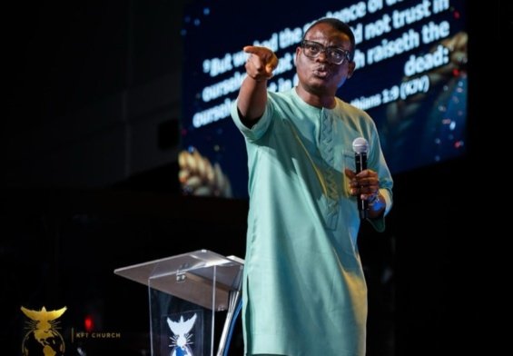 Apostle Arome osayi